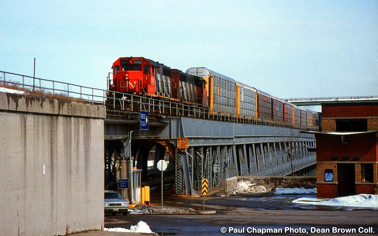 CN SD40 5081 at Niagara Falls