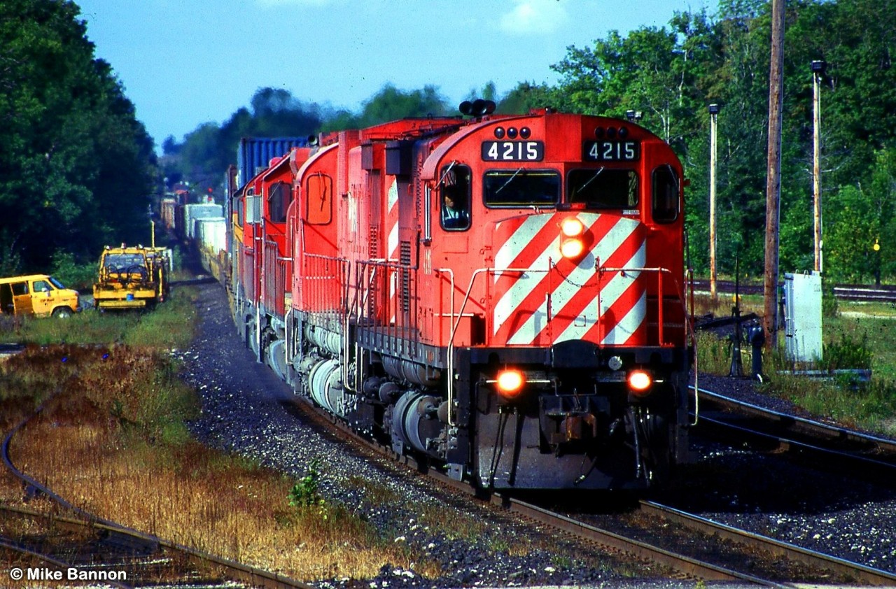 CP 4215 charging east past Gurlph Jct Station