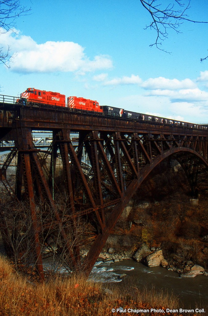 CP 8240 North crossing the Suspension Bridge from Niagara Falls NY to Canada.