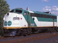 GO 905 has just arrived in Richmond Hill, ON with train 985, the first of three trains from Union Station, Toronto.  The 905 is the former Ontario Northland FP7A 1500.