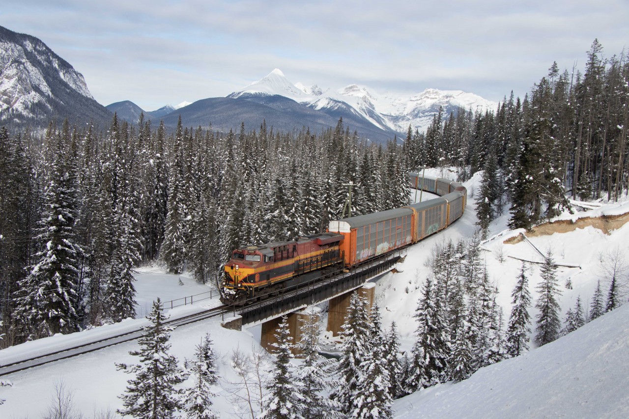 The CP-KCS merger certainly has made shooting CP more interesting as very different locomotives show up in familiar locations. An example is train 701, led by KCSM 4886, crossing the Ottertail River on a beautiful day in January 2025.