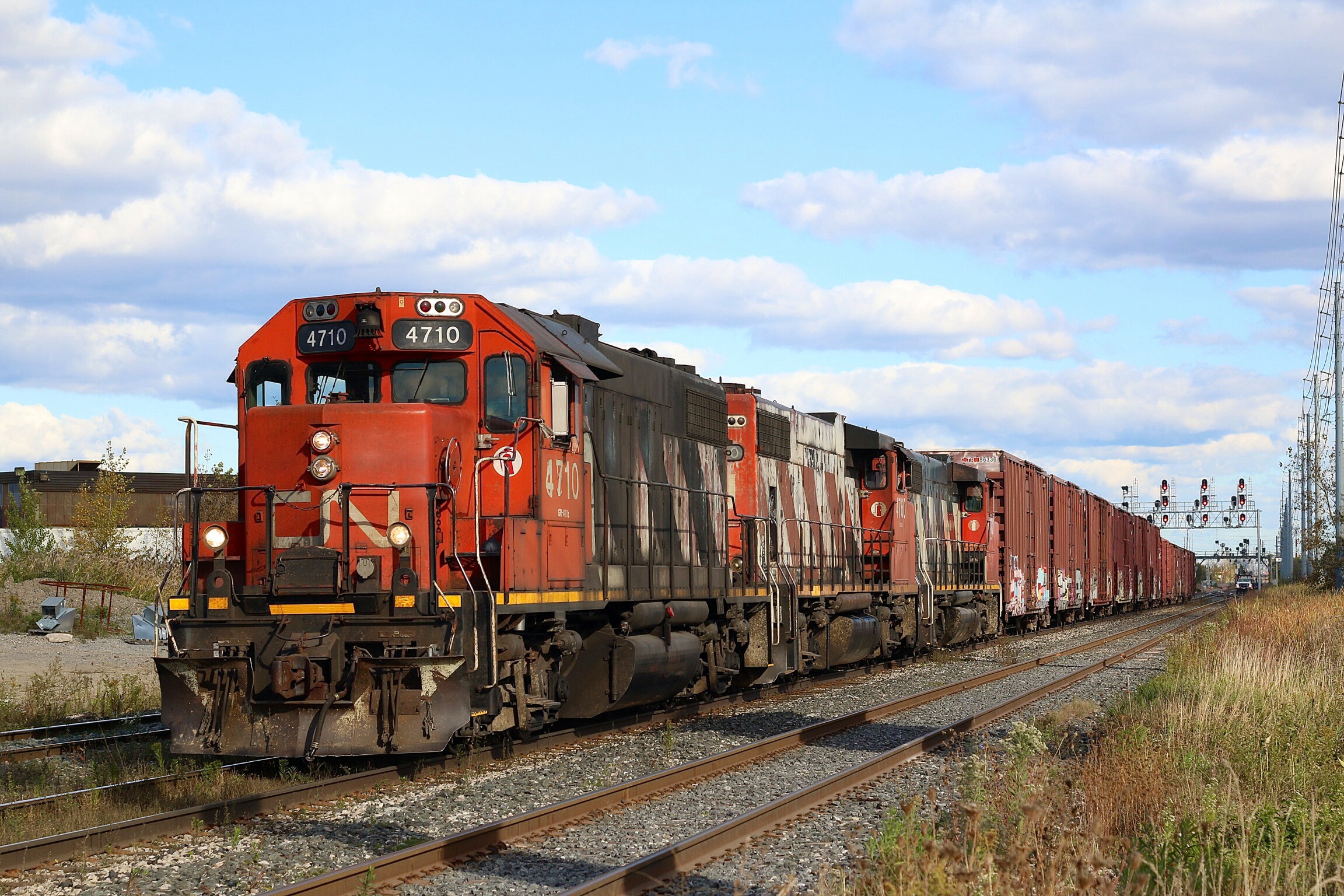 Railpictures.ca - Marcus W Stevens Photo: CN train 529 with a trio of ...