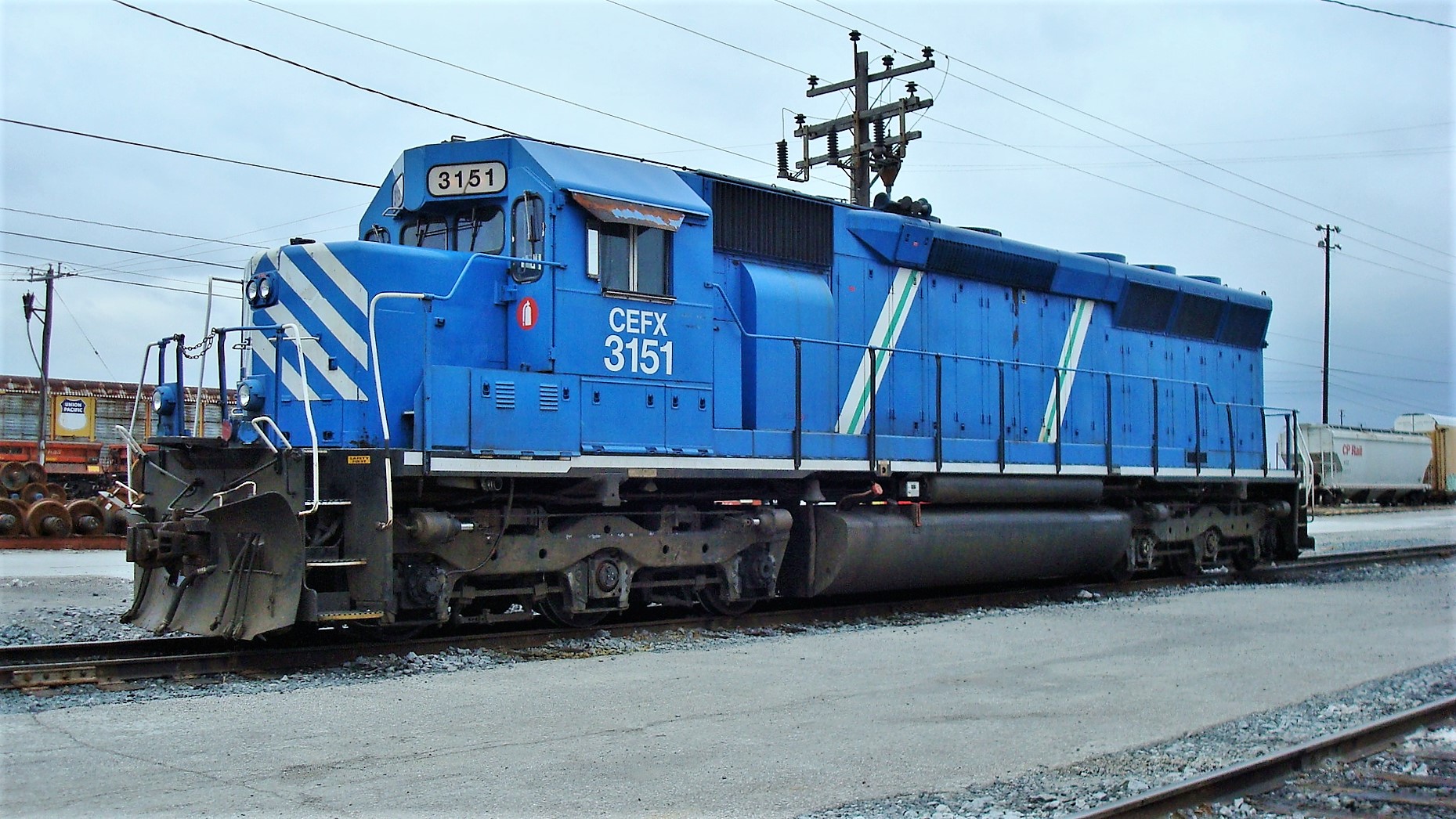 Railpictures.ca - Paul Santos Photo: A rebuilt EMD SD40M-2 beats inside ...