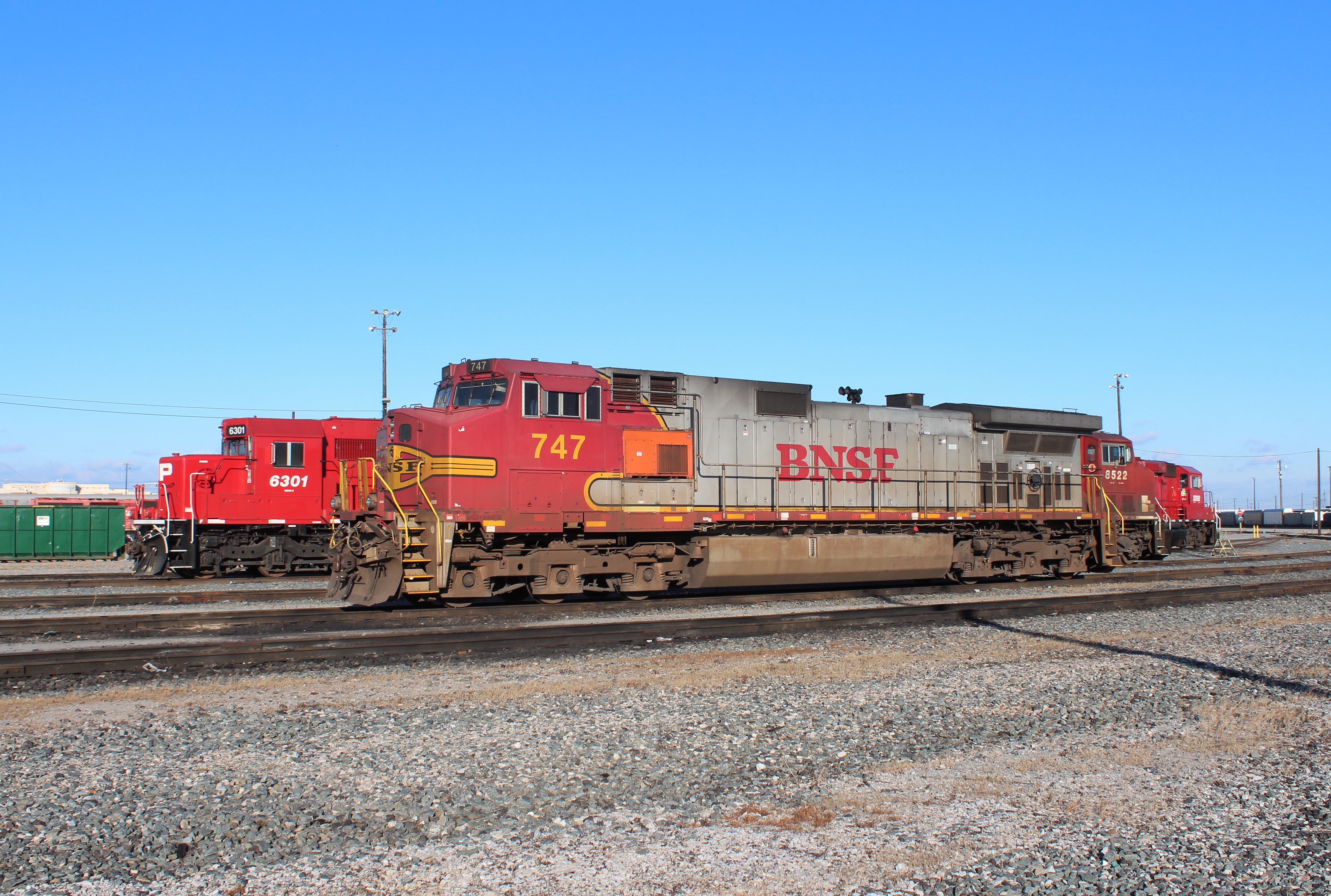 Railpictures.ca - Paul Santos Photo: BNSF warbonnet 747 parked at the ...