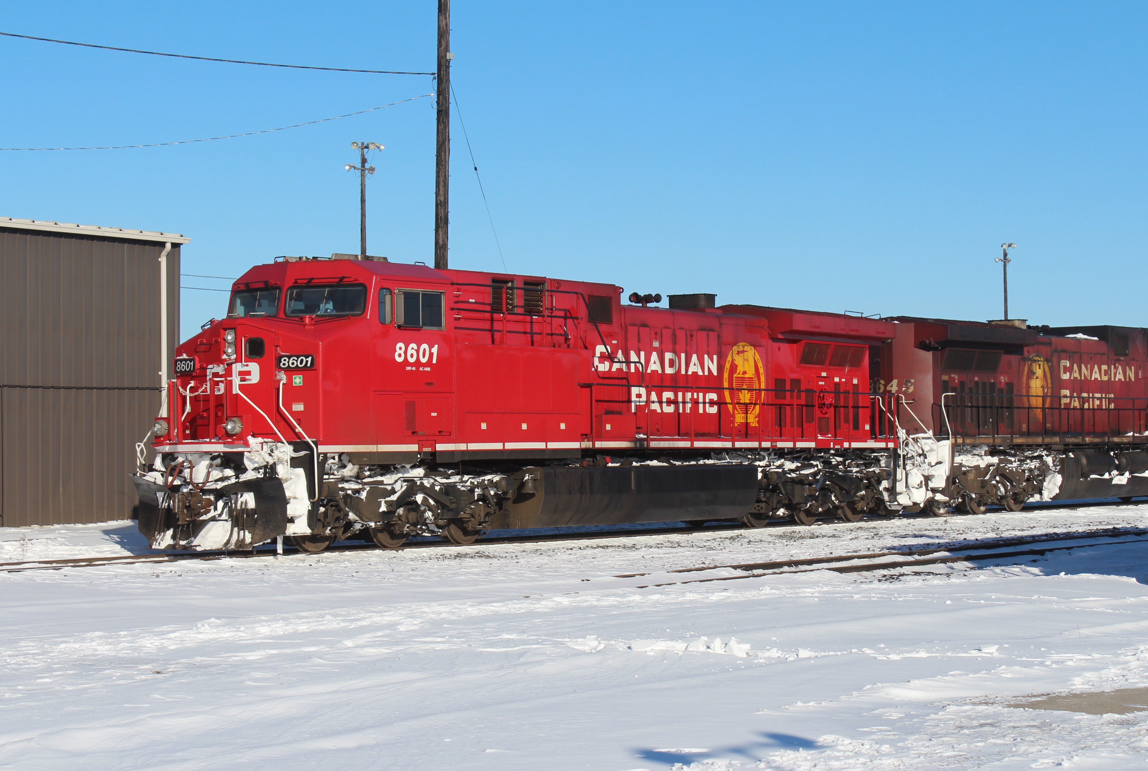 Railpictures.ca - Paul Santos Photo: Freshly painted AC4400 CP 8601 by ...