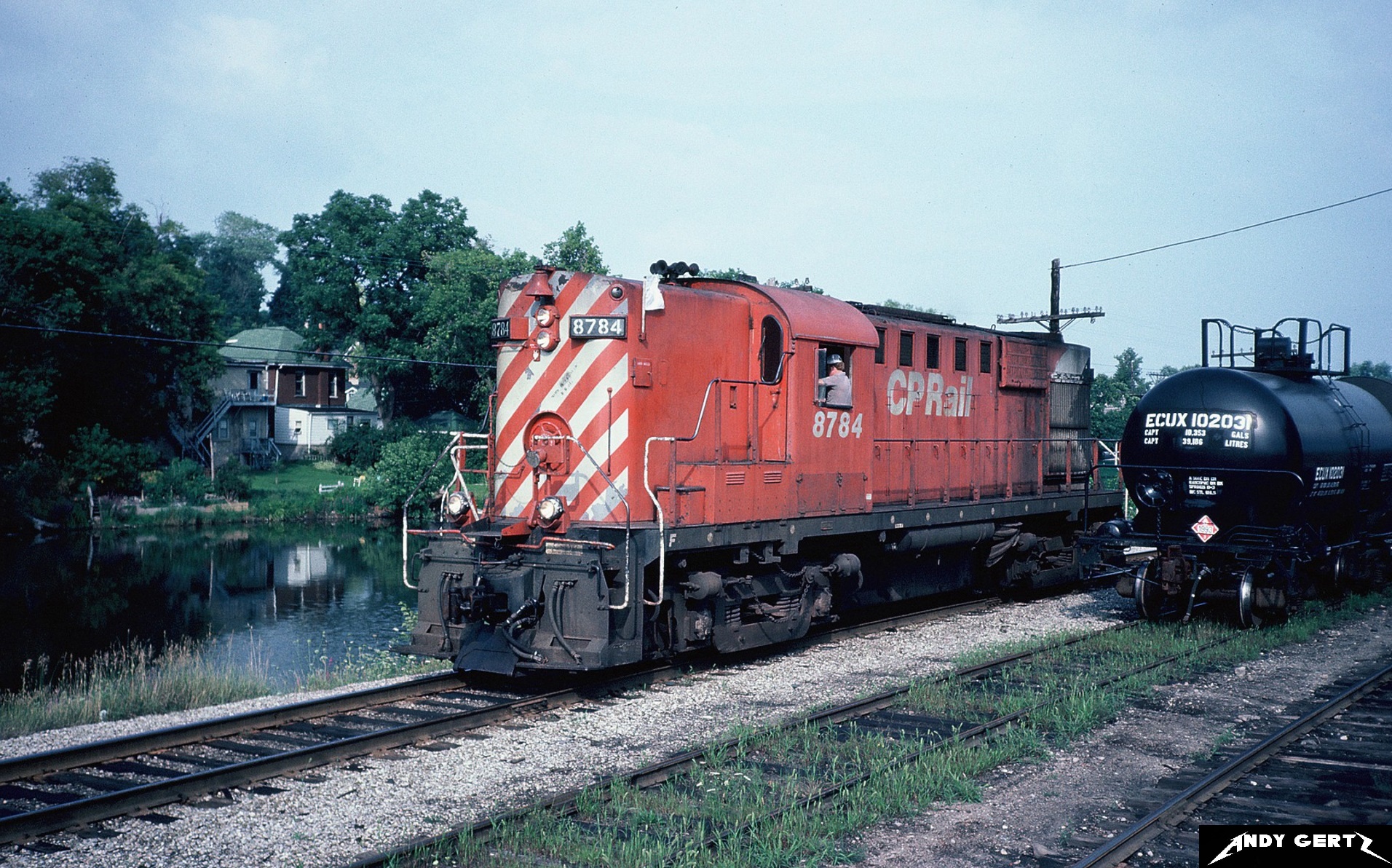 Railpictures.ca - Andy Gertz Photo: CP RS-18 8784 is rolling through ...